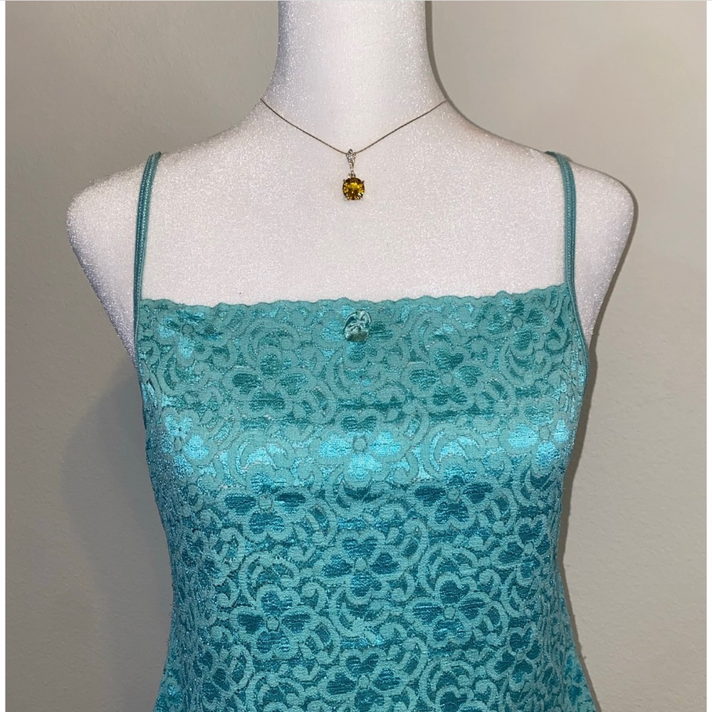 Vintage y2k Coquette Whimsygoth Lace Cami Crop Top. Size XL